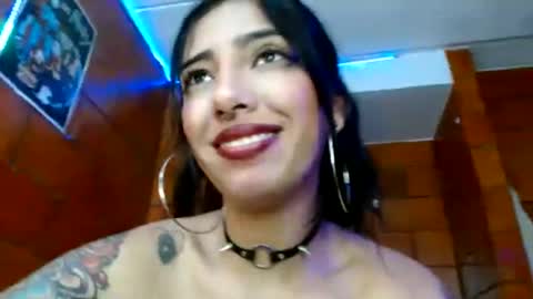 Snapshot of raven__purple chatting on 02.11.25 raven__purple online show from 02.11.25