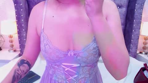 raven_love_ online show from 10.08.25