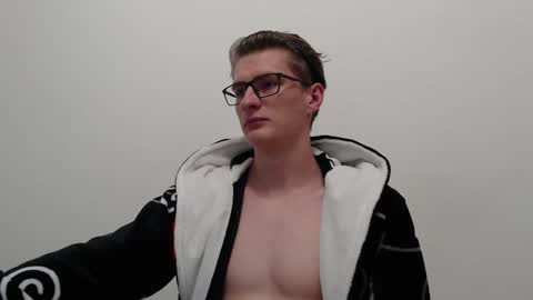 Snapshot of ray_booy chatting on 12.06.24 Ray Booy online show from 12.06.24