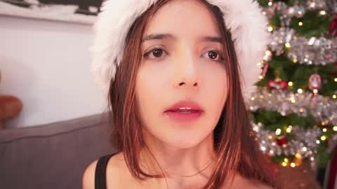 Snapshot of raychell_black chatting on 12.29.24 Raychell Black online show from 12.29.24