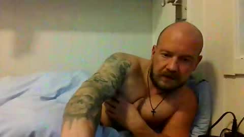 Snapshot of real_viking1 chatting on 10.25.25 real_viking1 online show from 10.25.25