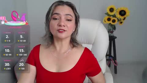 Snapshot of rebeca_milf chatting on 10.08.25 REBECA online show from 10.08.25