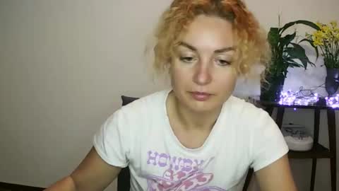 reddgirll online show from 02.01.25