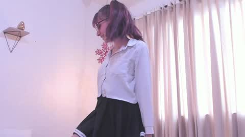 Snapshot of redmeloddy chatting on 01.09.25 Meloddy online show from 01.09.25