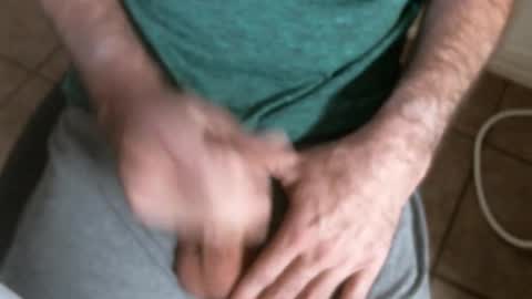 Snapshot of redorchard chatting on 01.01.25 redorchard online show from 01.01.25