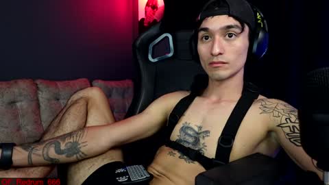 Snapshot of redrum_696 chatting on 12.11.24 Red online show from 12.11.24