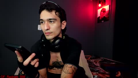 Snapshot of redrum_696 chatting on 12.13.24 Red online show from 12.13.24