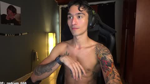 Snapshot of redrum_696 chatting on 01.22.25 Red online show from 01.22.25