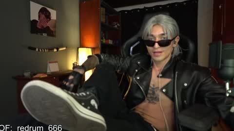 Snapshot of redrum_696 chatting on 02.04.25 Red online show from 02.04.25