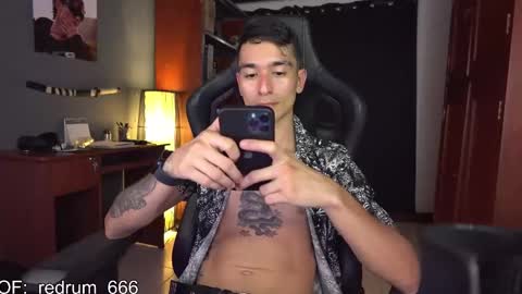 Snapshot of redrum_696 chatting on 02.26.25 Red online show from 02.26.25