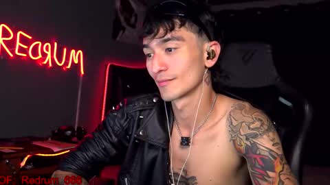 Snapshot of redrum_696 chatting on 09.23.25 Red online show from 09.23.25