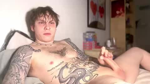 Snapshot of redrumbackwards chatting on 03.03.25 redrum online show from 03.03.25