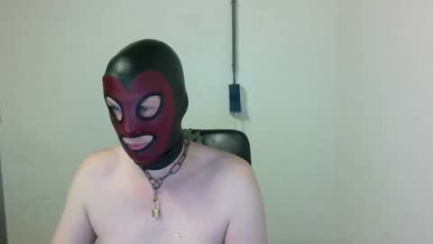 Snapshot of rem78a chatting on 10.11.25 rem78a online show from 10.11.25