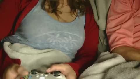 Snapshot of remote_couch chatting on 09.09.25 remote_couch online show from 09.09.25