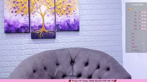      online show from 03.06.25