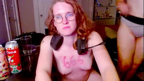 Snapshot of rewpert_ts chatting on 11.01.25 rewpert_ts online show from 11.01.25