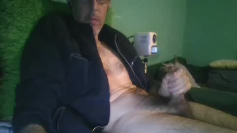 Snapshot of reyes_albert2006 chatting on 03.10.25 reyes_albert2006 online show from 03.10.25