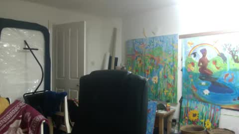 Snapshot of richardartist chatting on 12.08.24 Richard online show from 12.08.24