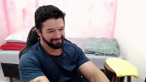 Snapshot of richrolland chatting on 02.11.25 Rickseduction online show from 02.11.25