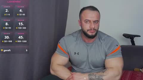 Snapshot of rickymiami1 chatting on 03.10.25 rickymiami1 online show from 03.10.25