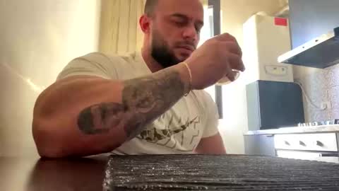 Snapshot of rickymiami1 chatting on 10.20.25 rickymiami1 online show from 10.20.25