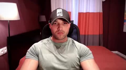 Snapshot of rikadler chatting on 10.04.25 rikadler online show from 10.04.25