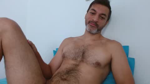 Snapshot of riomorado chatting on 09.13.25 Rio Morado online show from 09.13.25