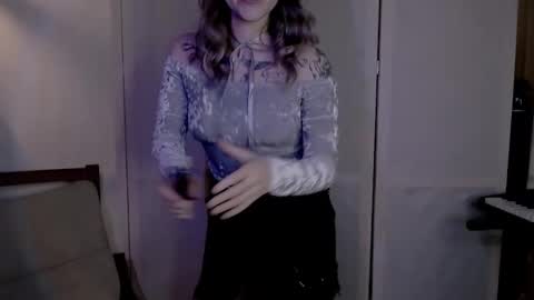 Snapshot of risha_laass chatting on 12.24.24 risha_laass online show from 12.24.24