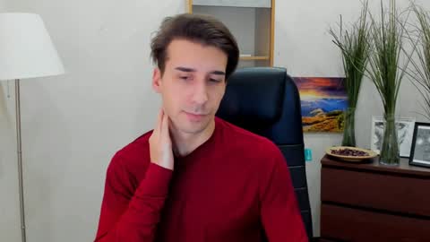 Snapshot of rishu_ chatting on 01.04.25 VAnitas online show from 01.04.25