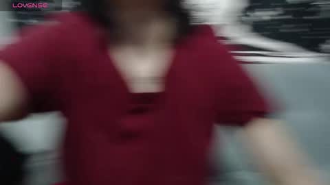 Snapshot of rivadeneira222 chatting on 09.20.25 PeachSalinger online show from 09.20.25