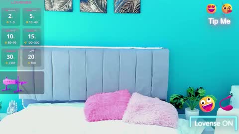 Snapshot of rizeth_ chatting on 09.09.25 Rizeth online show from 09.09.25