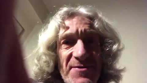 Snapshot of roberthorny69xxx chatting on 11.05.25 Robert online show from 11.05.25