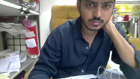 Snapshot of robertsalia220 chatting on 09.25.25 Robertsalia online show from 09.25.25