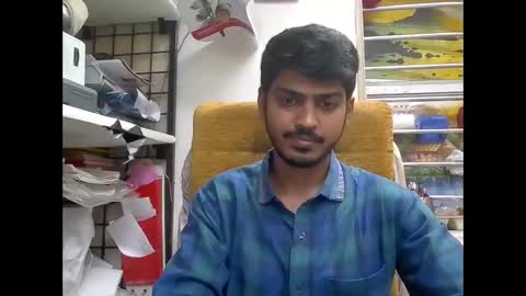 Snapshot of robertsalia220 chatting on 10.28.25 Robertsalia online show from 10.28.25