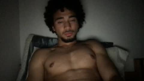 Snapshot of roddyevrr chatting on 11.10.25 roddyevrr online show from 11.10.25