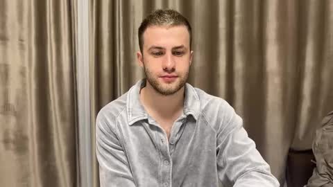Snapshot of rodrigoveira chatting on 09.15.25 Rodrigo online show from 09.15.25