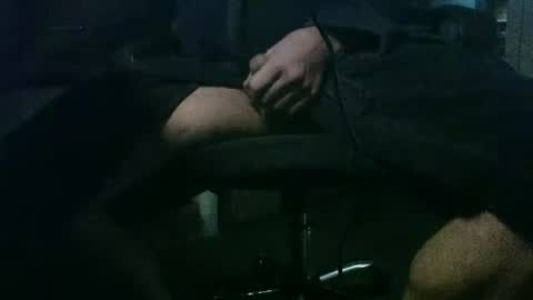 Snapshot of roger_peter chatting on 02.09.25 roger_peter online show from 02.09.25