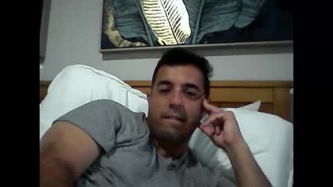 Snapshot of roller1987 chatting on 09.10.25 Roller Handsome online show from 09.10.25