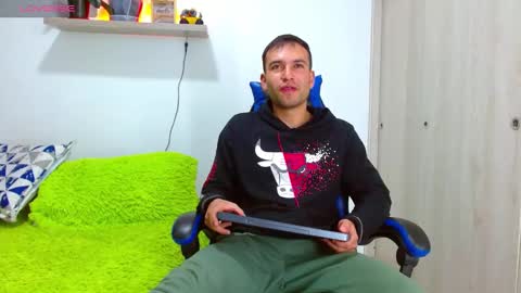 rolos_hot32 online show from 09.22.25