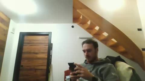 Snapshot of romanz123 chatting on 12.12.24 romanz123 online show from 12.12.24