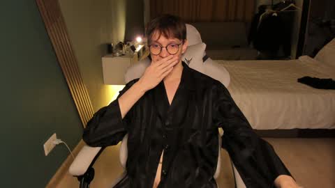 Snapshot of romeo_mercy chatting on 01.14.25 Romeo online show from 01.14.25