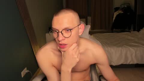 Snapshot of romeo_mercy chatting on 01.19.25 Romeo online show from 01.19.25