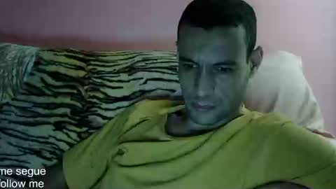 Snapshot of ronnispoto chatting on 01.18.25 ronny online show from 01.18.25