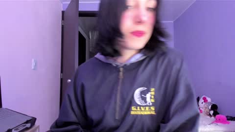 Snapshot of room312_ chatting on 12.30.24 Twelve 3 Inst Twelve 312002 Twitter Room312 2002 online show from 12.30.24