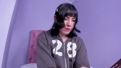 Snapshot of room312_ chatting on 03.02.25 Twelve 3 Inst Twelve 312002 Twitter Room312 2002 online show from 03.02.25