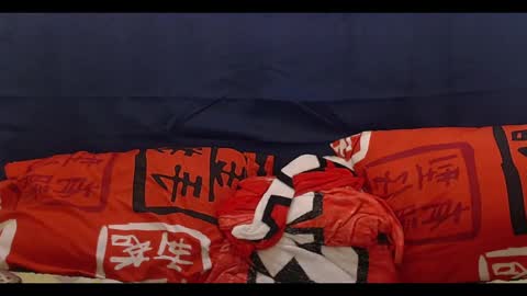 Snapshot of roomnextdoor99 chatting on 10.16.25 ken online show from 10.16.25