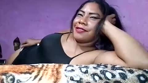 Snapshot of rosmerynava chatting on 01.31.25 rosmerynavarro online show from 01.31.25