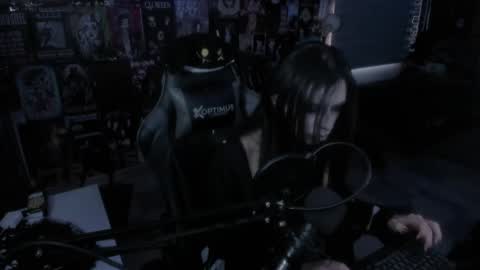 Snapshot of rotten_dreams chatting on 02.21.25 rot online show from 02.21.25