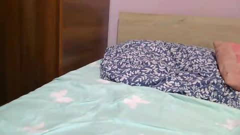 roxy secrets online show from 01.14.25