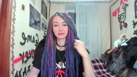 Snapshot of roxy_silver chatting on 01.20.25 Roxy online show from 01.20.25